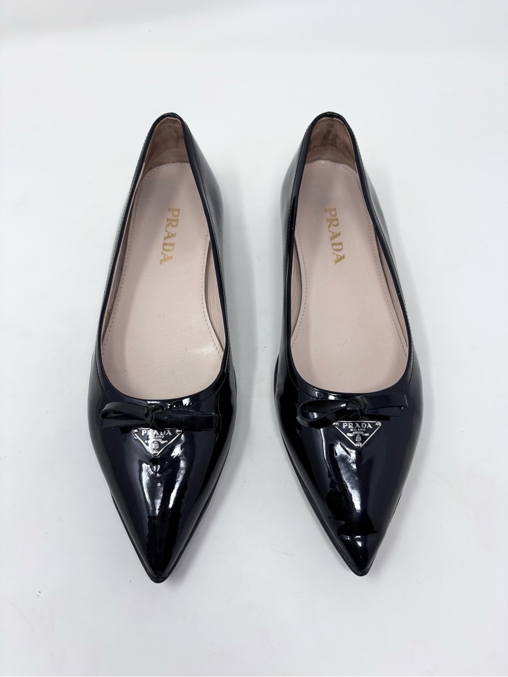 Prada Ballet Flat Bow Black Patent Leather Triangle Logo Pointed Toe size 38 - Picture 3 of 9